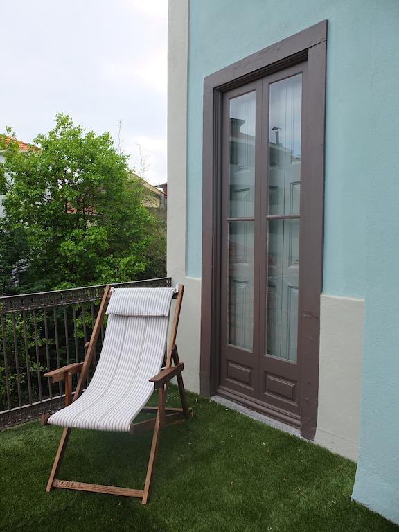 Mercador Guesthouse Porto Bagian luar foto