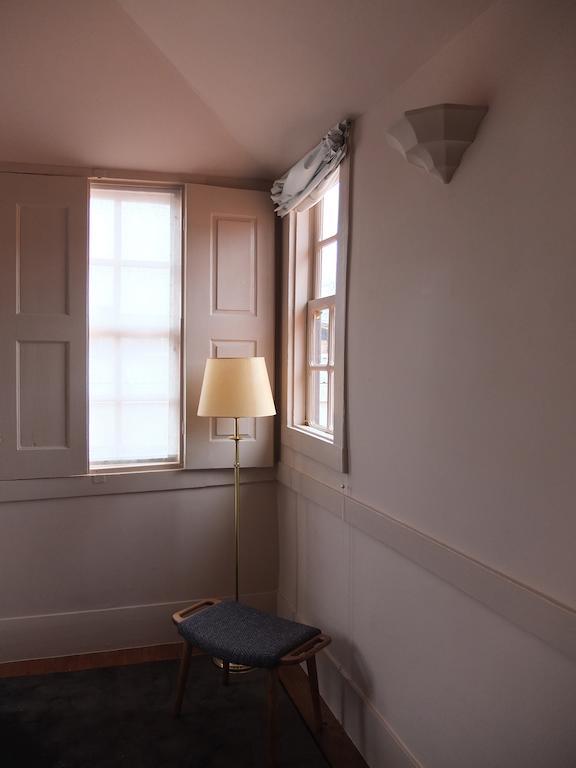 Mercador Guesthouse Porto Bagian luar foto