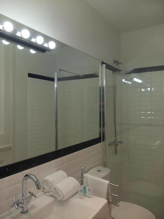 Mercador Guesthouse Porto Bagian luar foto