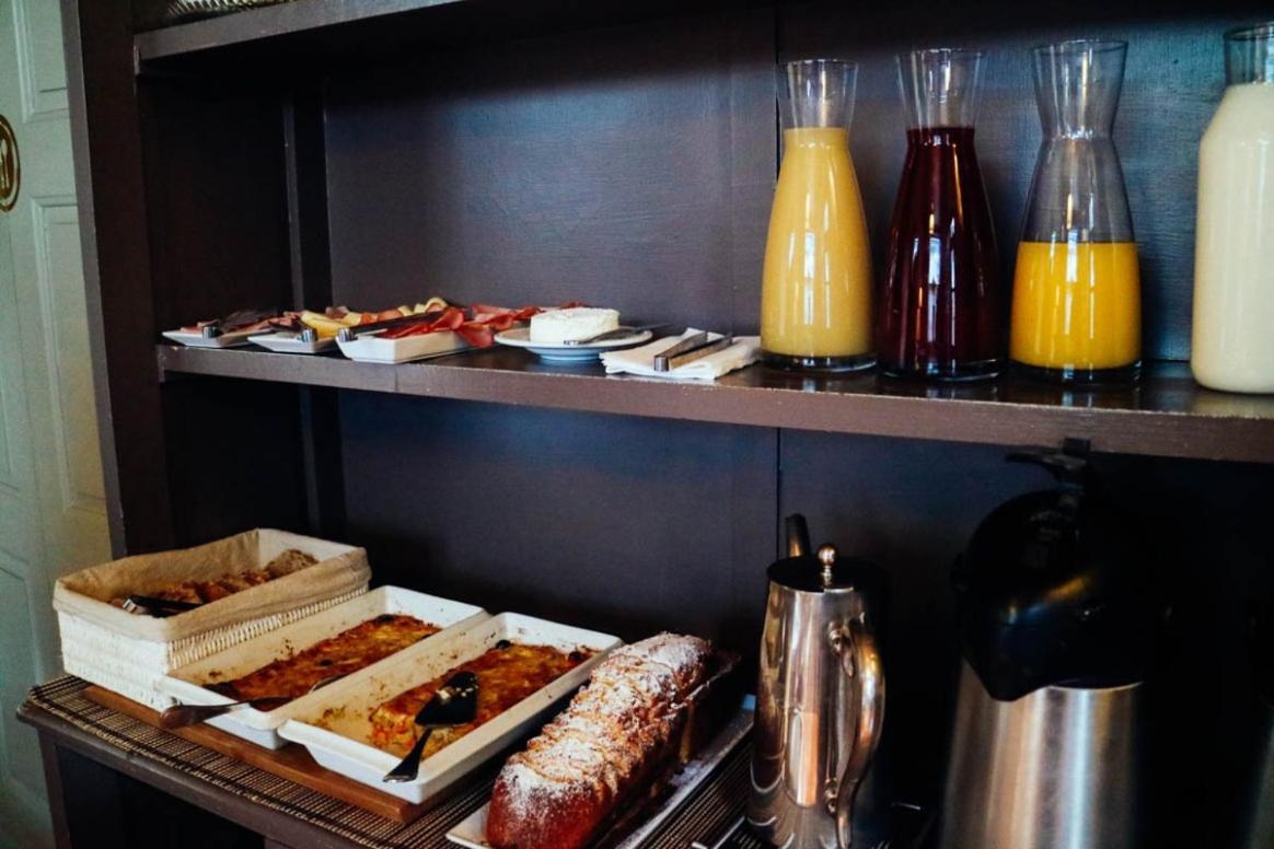 Mercador Guesthouse Porto Bagian luar foto